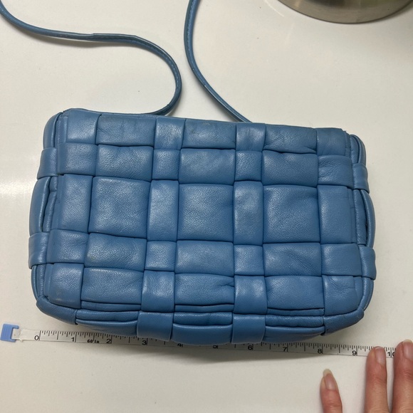 Zara Light Blue Woven Crossbody Bag - Picture 2 of 4
